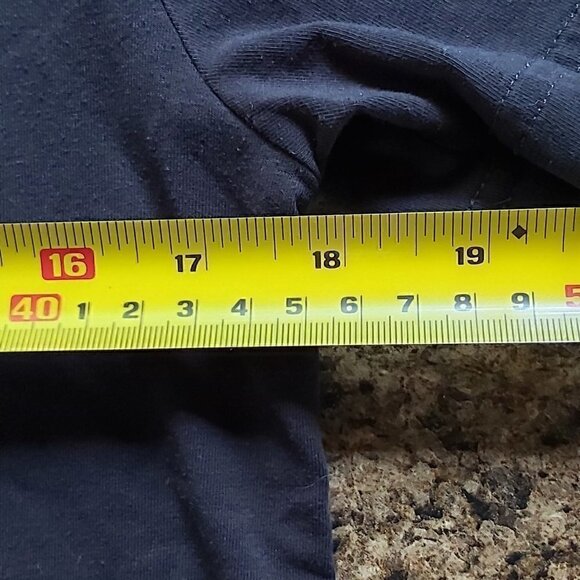 Youth Under Armour Heat Gear Cotton Blend Black Short Sleeve T-Shirt-Size Large - Picture 3 of 4